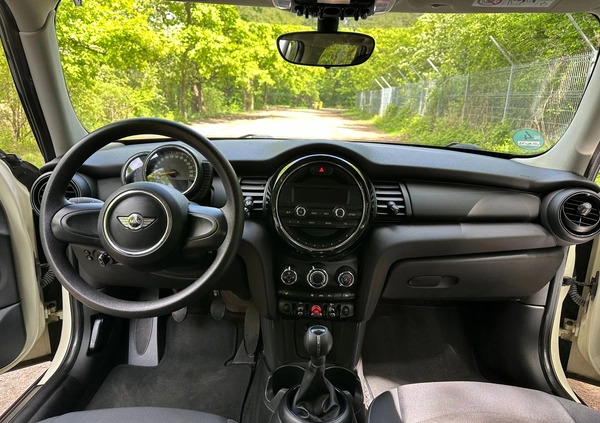 MINI ONE cena 45900 przebieg: 36000, rok produkcji 2015 z Wrocław małe 407